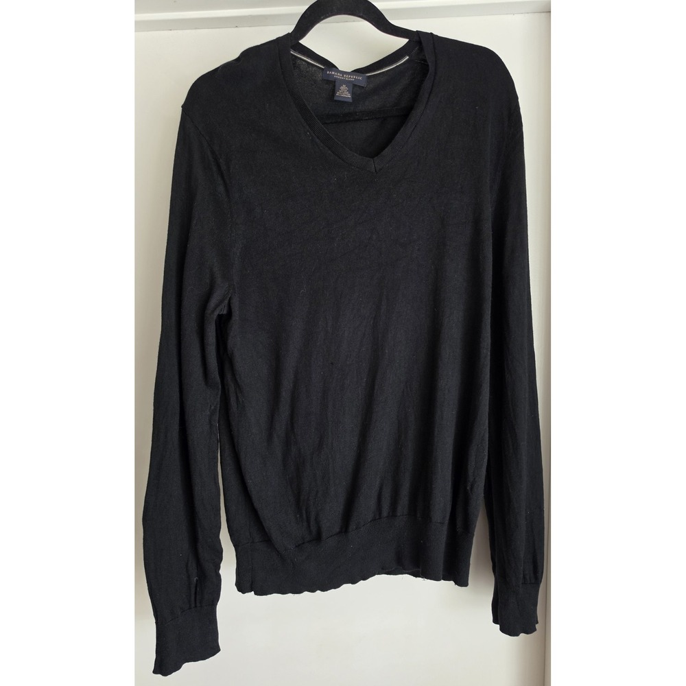 Banana Republic Womens M Black Silk Blend V-Neck Sweater Pullover Top Classic